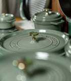 Staub round cocotte 26cm - British product