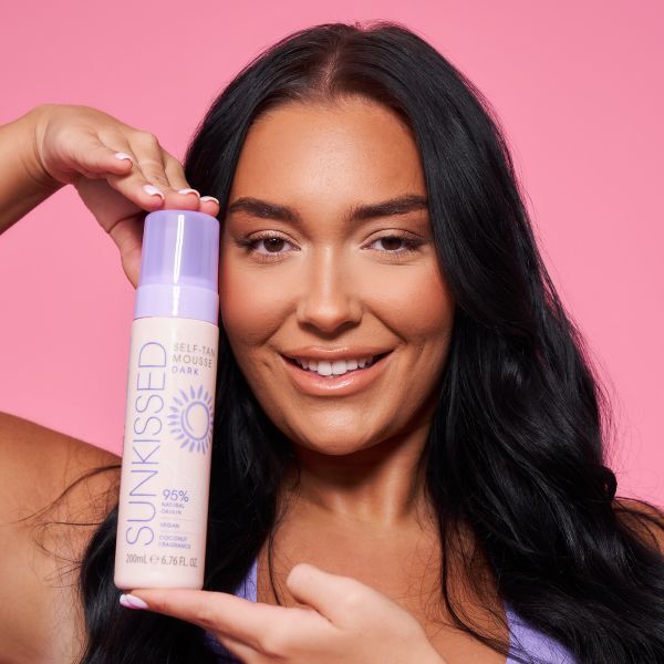 Sunkissed Self Tan Mousse Dark 200ml (British brand)