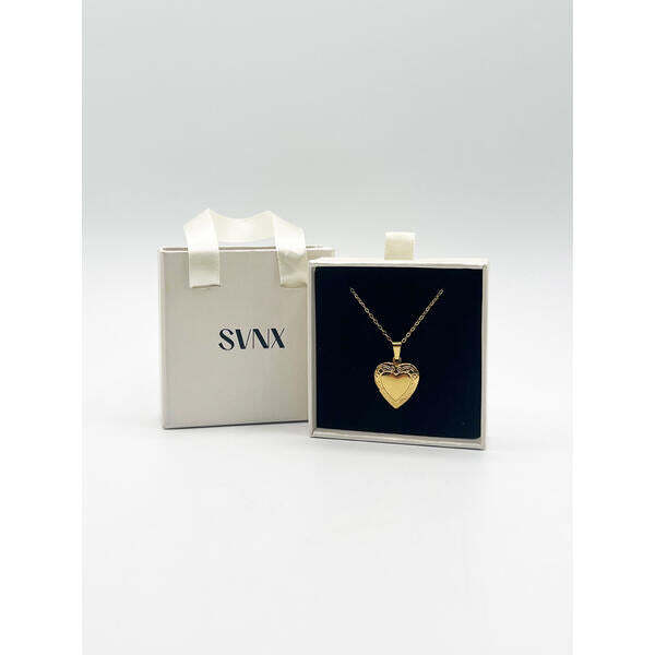 SVNX large heart locket necklace in gold (British brand)