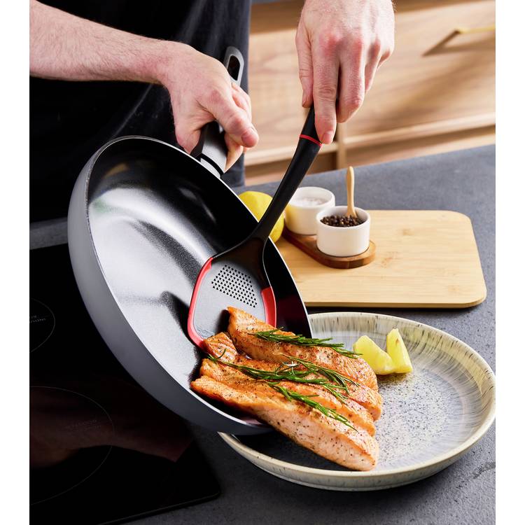 Morphy Richards 28cm grey frying pan, imported from the UK