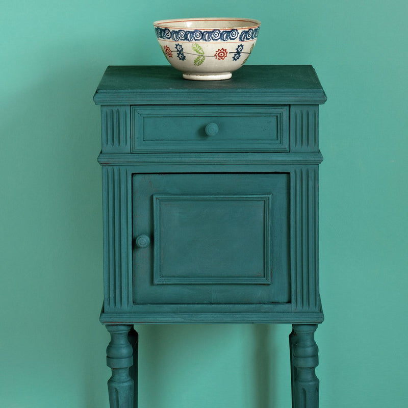 Annie Sloan Chalk Paint Aubusson Blue 1L, imported from the UK