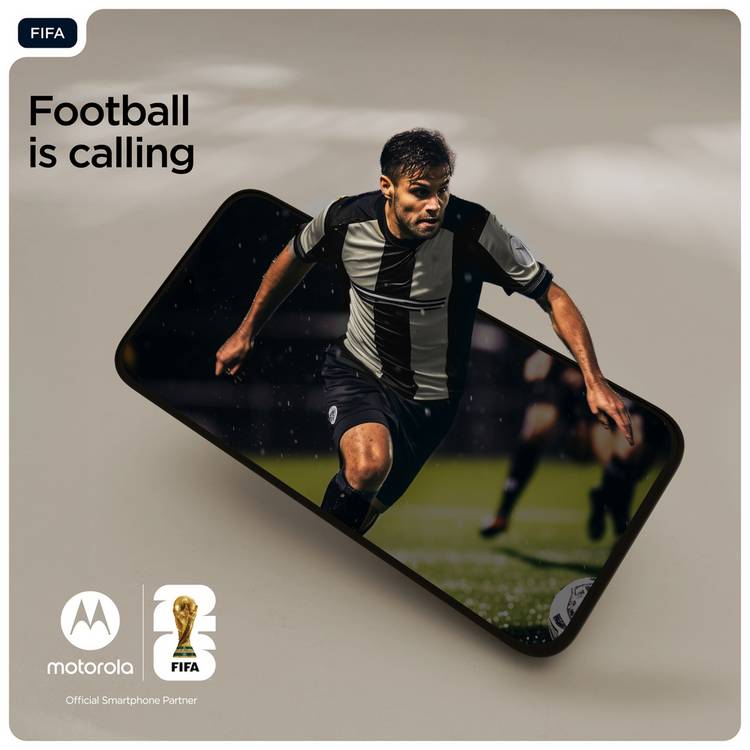 Motorola g77 5G 128GB AI mobile phone Spruce, imported from the UK