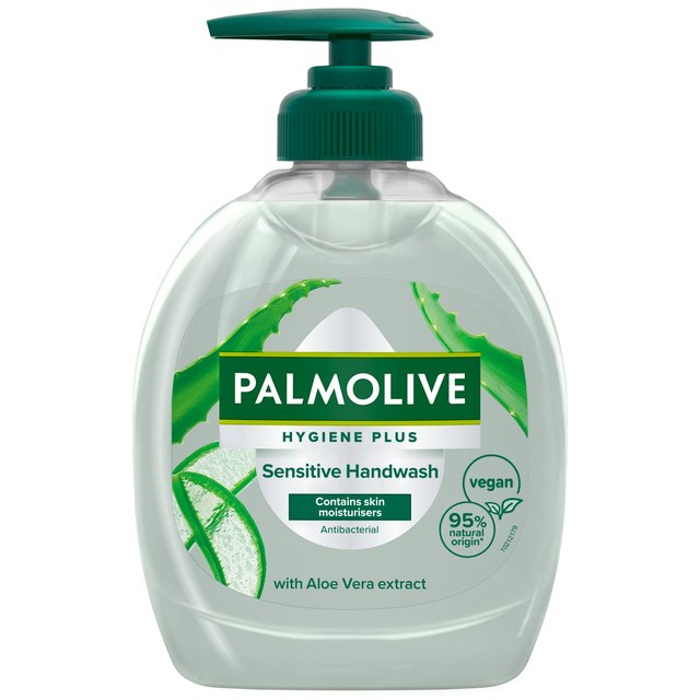 Palmolive Hygiene Plus Sensitive Hand Wash with Aloe Vera   300ml GOODS M&S   