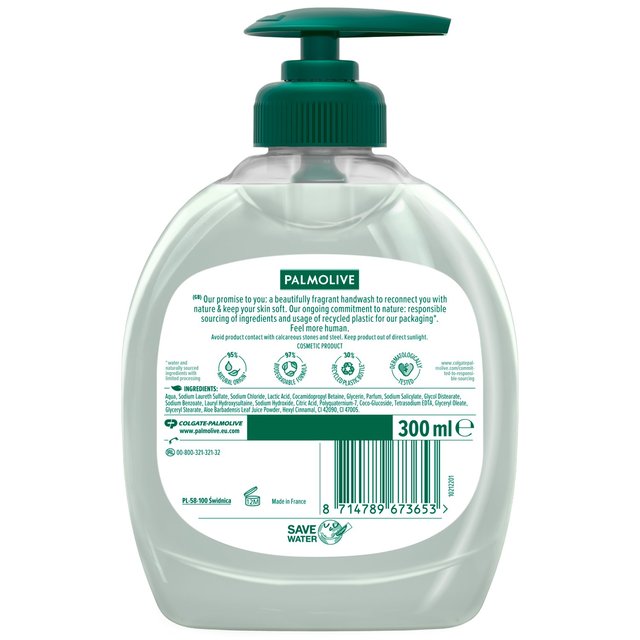 Palmolive Hygiene Plus Sensitive Hand Wash with Aloe Vera   300ml GOODS M&S   