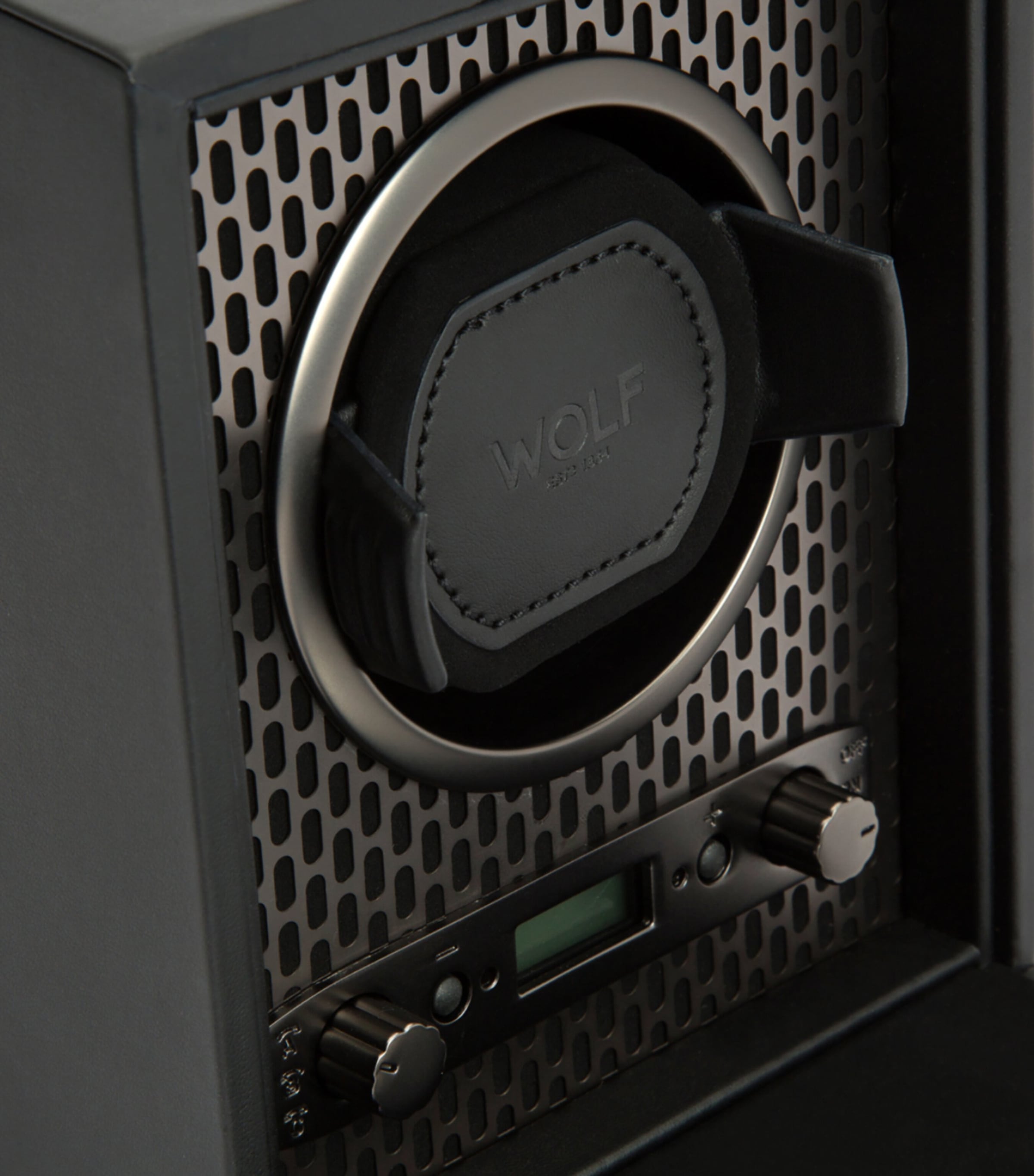 WOLF Axis single watch winder in vegan leather, UK version