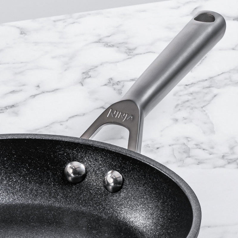 Ninja Zerostock non stick frying pan 20cm, imported from the UK