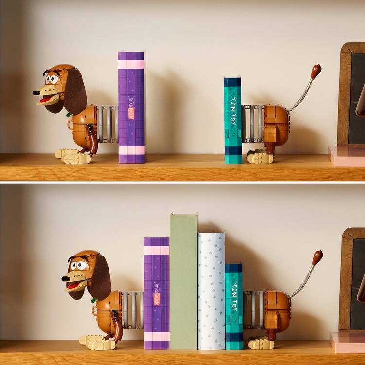 LEGO Toy Story Slinky Dog bookends 1311 pieces, imported from the UK