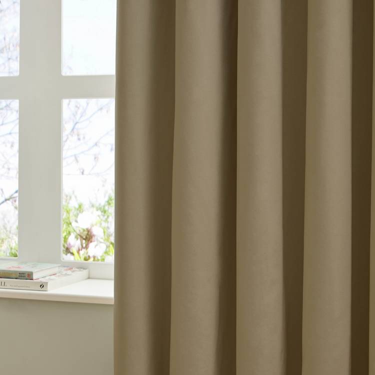 Furn velvet blackout curtains mocha 117x137cm, imported from the UK
