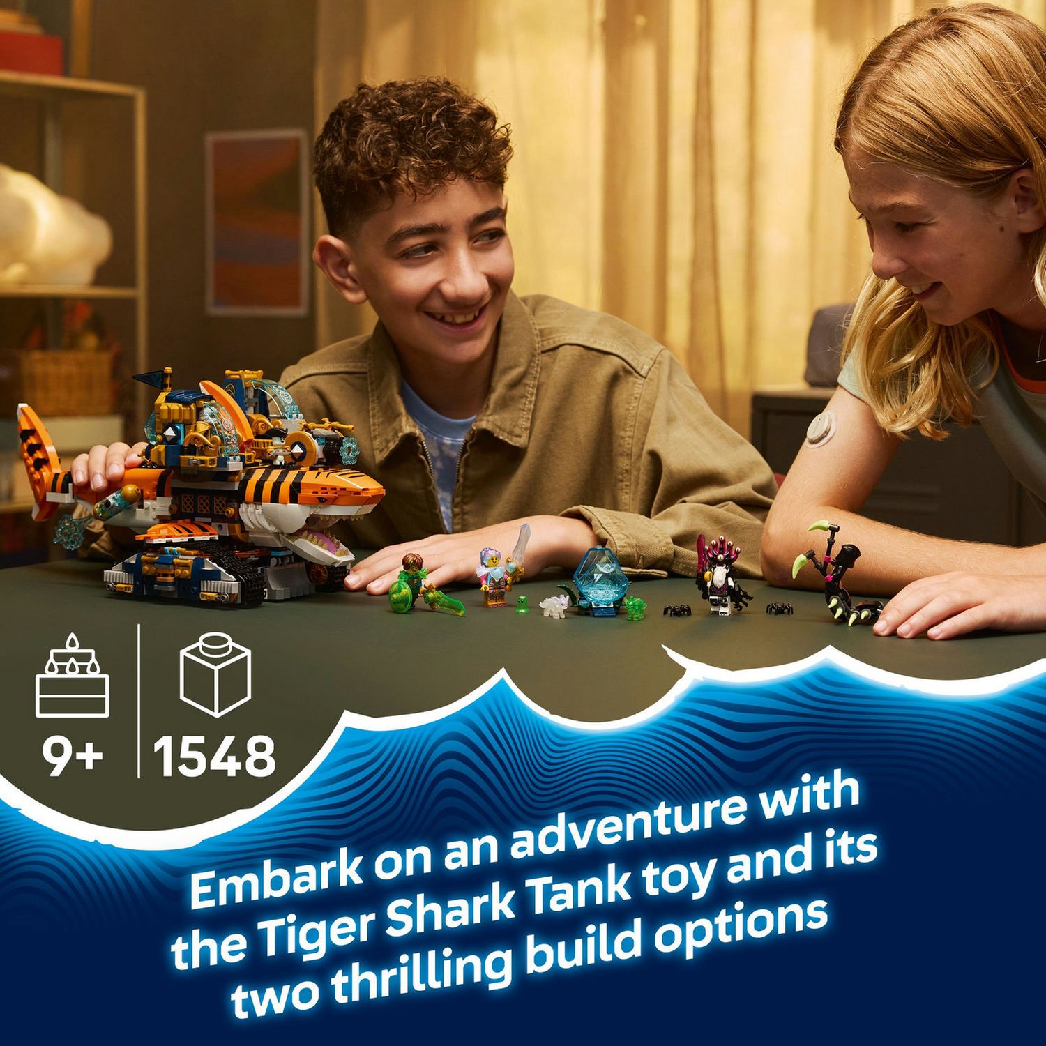 LEGO Tiger Shark Tank building set 1548 pieces, UK version