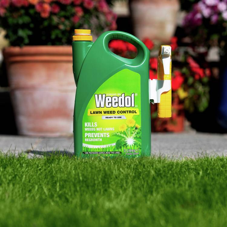 Weedol lawn weedkiller 3L ready to use, UK version