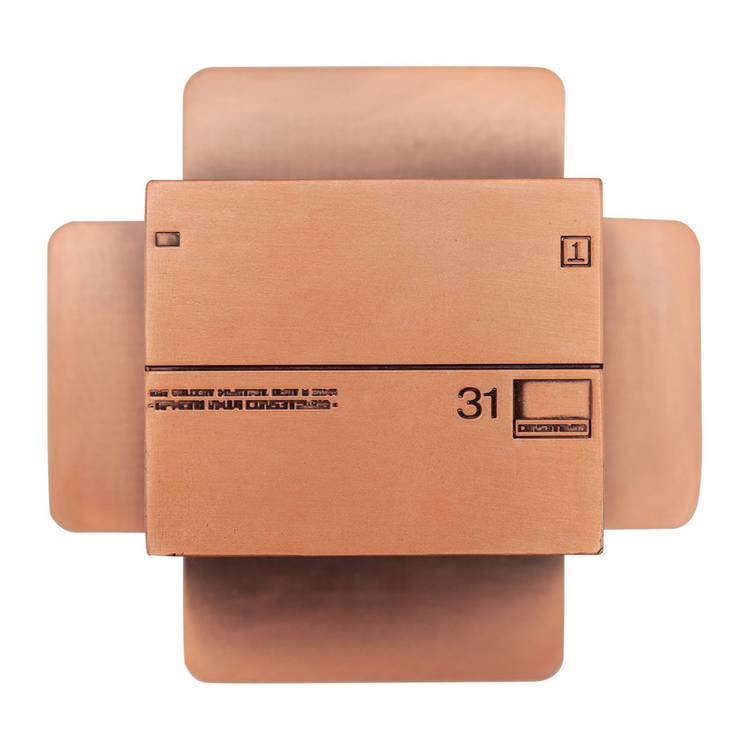 Fanattik limited gold edition metal cardboard box replica small, imported from the UK