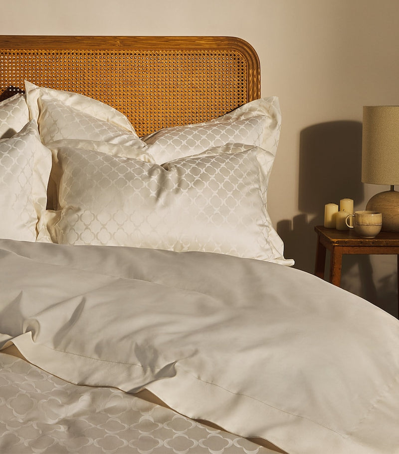 Celso de Lemos Egyptian cotton flat sheet 270x300cm (British brand)