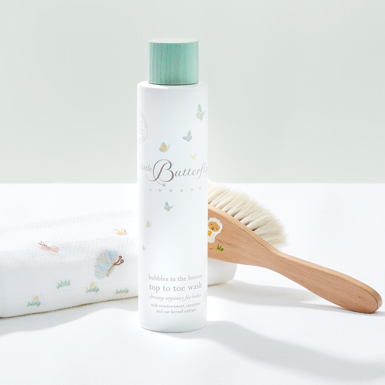 Bubbles in the Breeze top to toe wash 200ml (British brand)