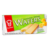 Garden cream wafers in lemon flavour (British brand)