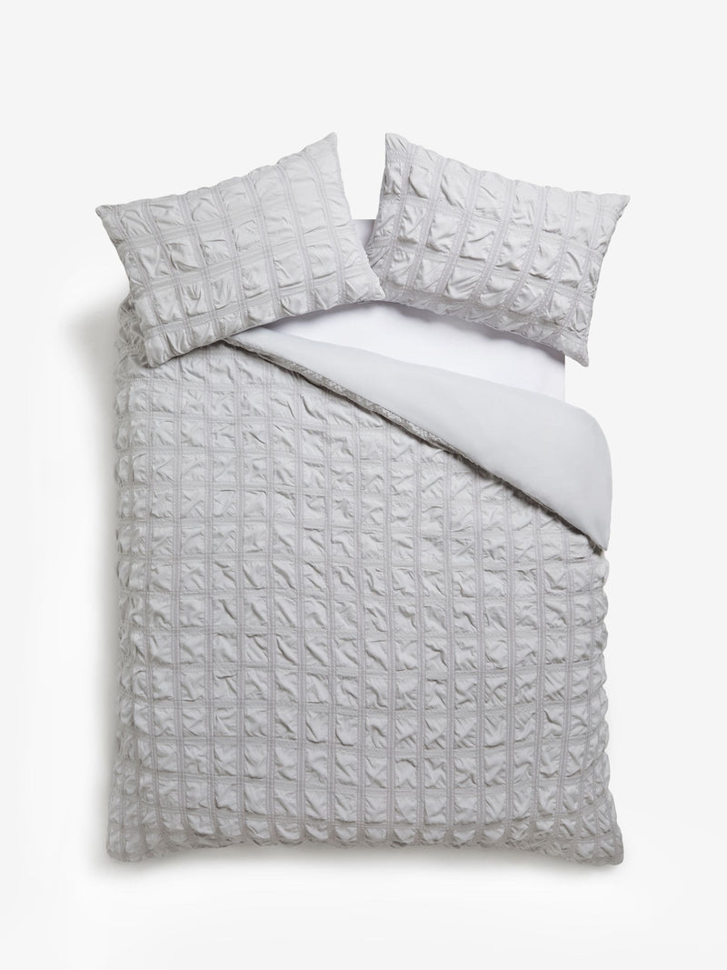 Silver grey seersucker duvet cover and pillowcase set (British brand)