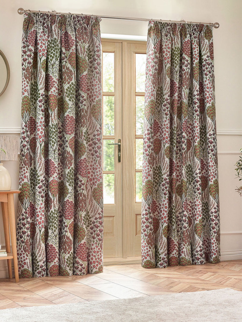 Wylder Rednut Ophelia floral jacquard curtains, UK version