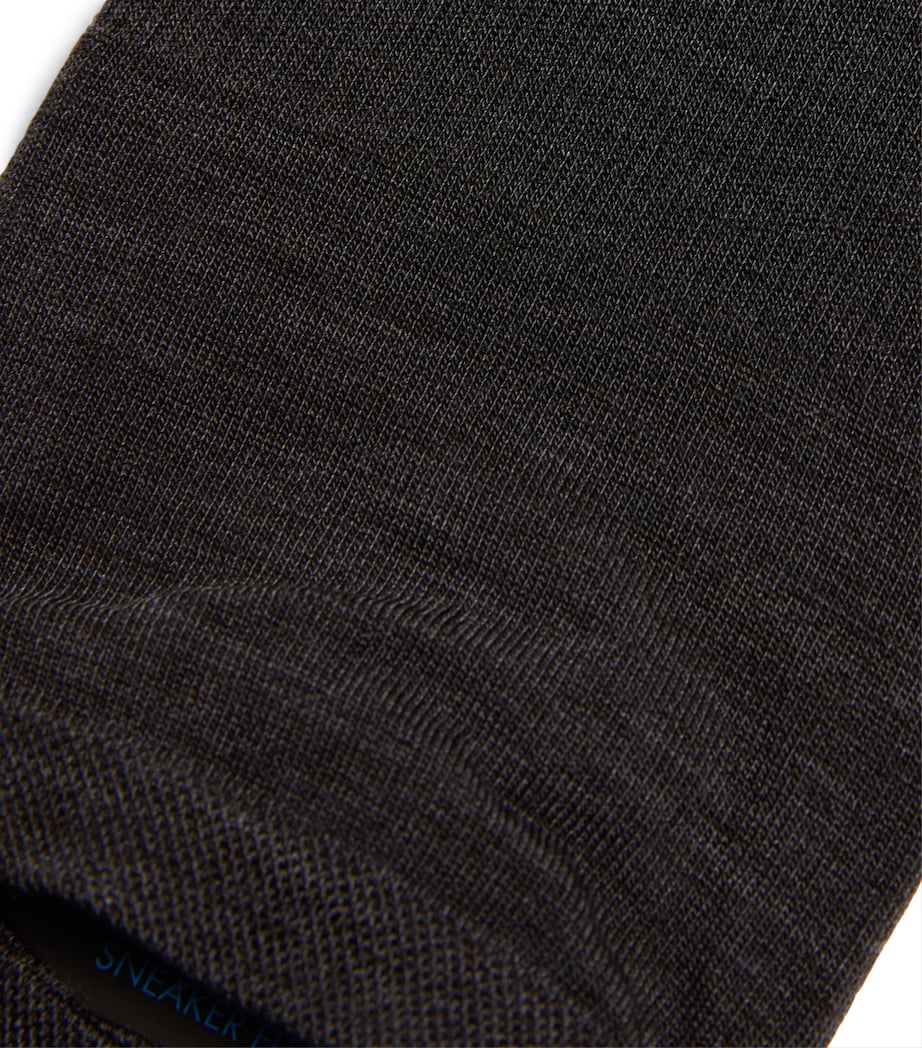 Falke ClimaWool socks with temperature-regulating wool blend, UK version
