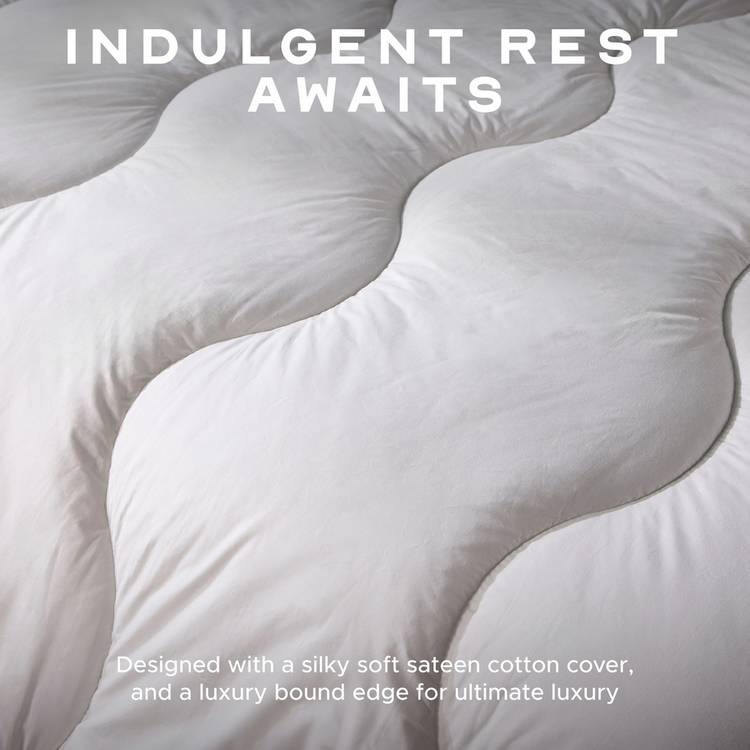 Snuggledown Retreat Indulgent 10.5 Tog duvet single, imported from the UK
