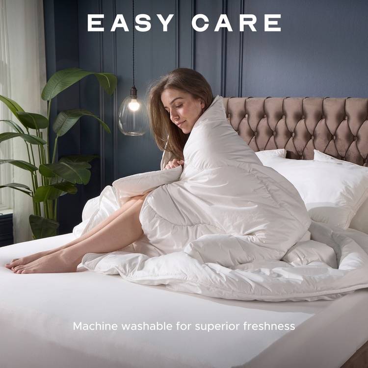 Snuggledown Retreat Indulgent 10.5 Tog duvet single, imported from the UK