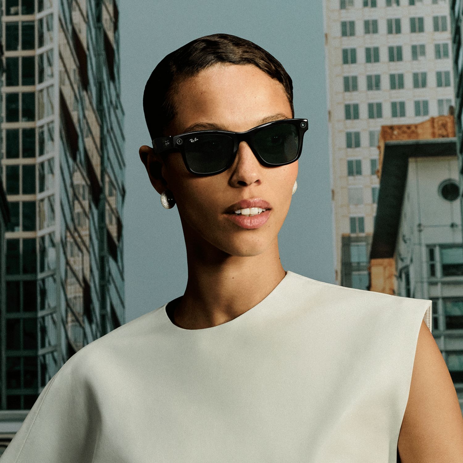 Ray-Ban Meta Skyler Gen 2 smart glasses shiny transparent peach transitions brown, imported from the UK