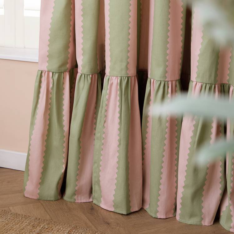 Wylder Birdie Stripe curtains pink and green 117x137cm (British brand)