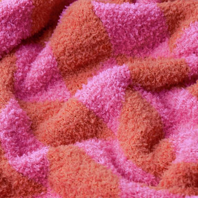 Furn throw pink 130x180cm, UK version