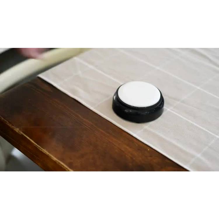 Ravencourt Living talking button alarm clock, UK version