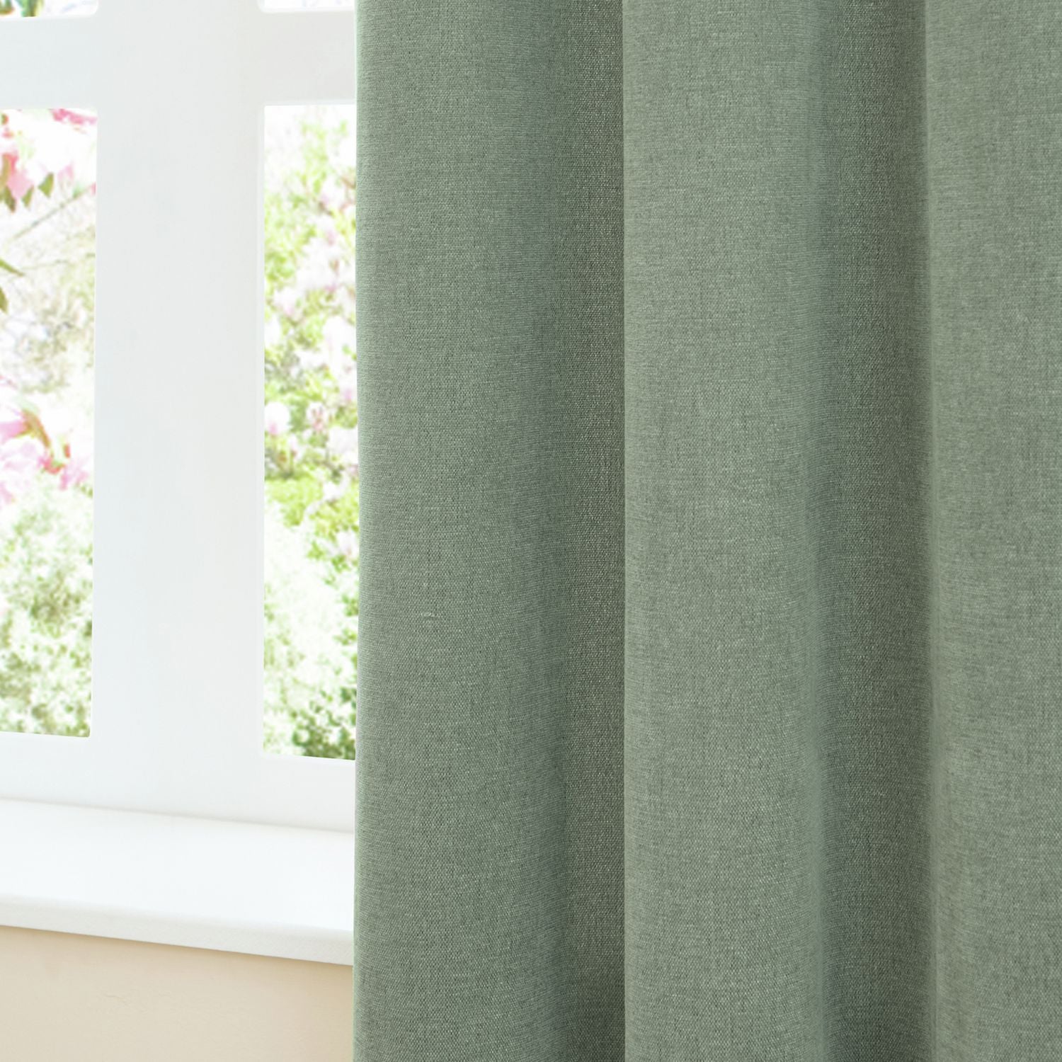 Furn Soft Chenille Blackout Eyelet Curtains - Green - 168x229cm