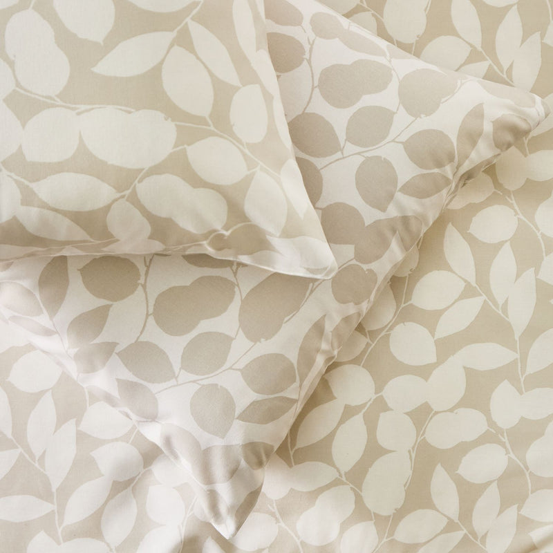 Argos Home Polycotton Floral Leaf Natural Bedding Set - King size
