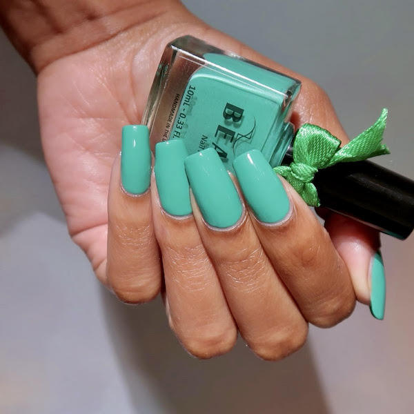 BEAU Polish UFOshionista nail polish 10ml - British product