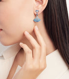 Bvlgari Divas Dream earrings in white gold with diamonds and sapphires - British product