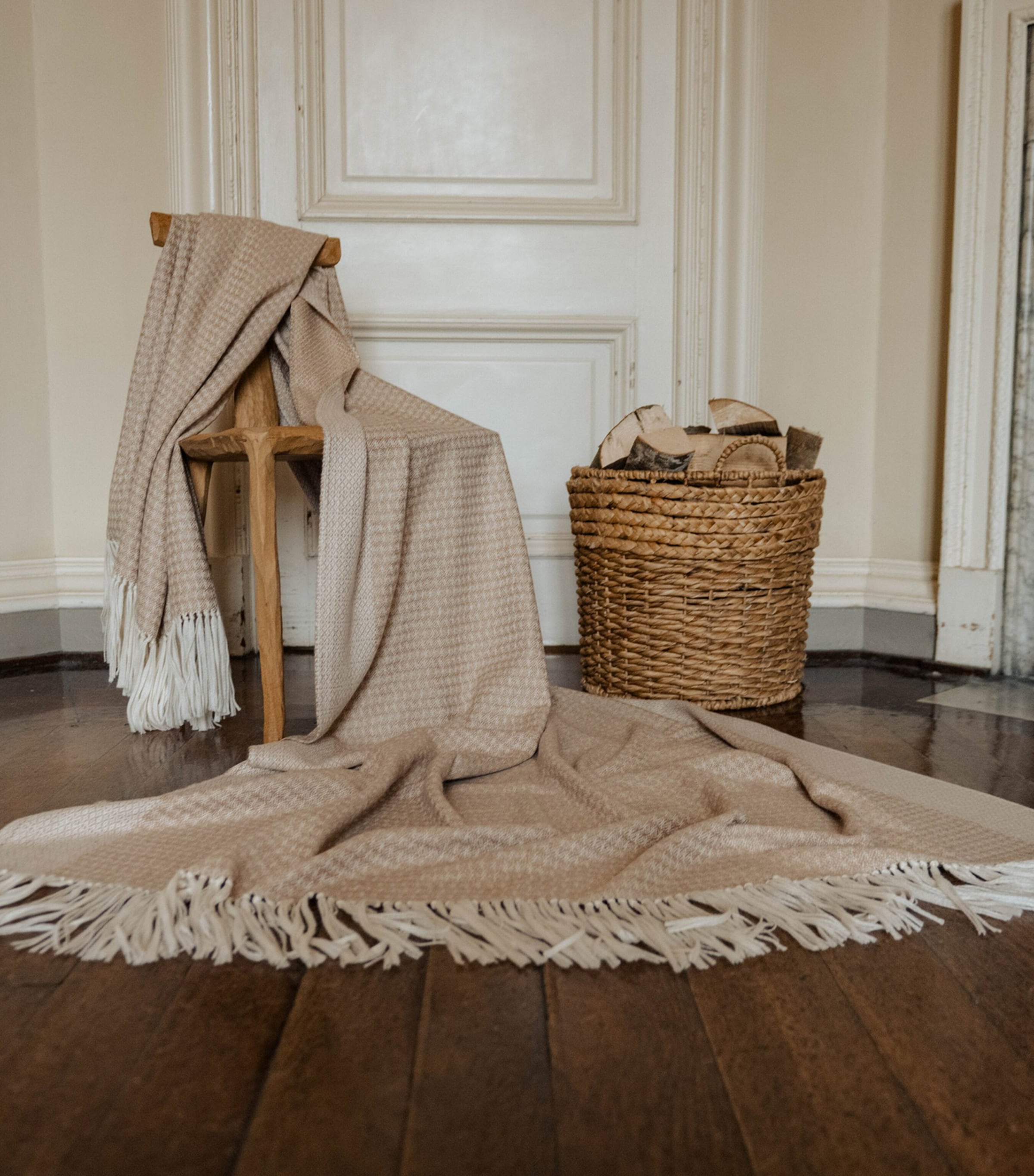 Araminta Campbell Willow throw 150cm x 300cm - British product