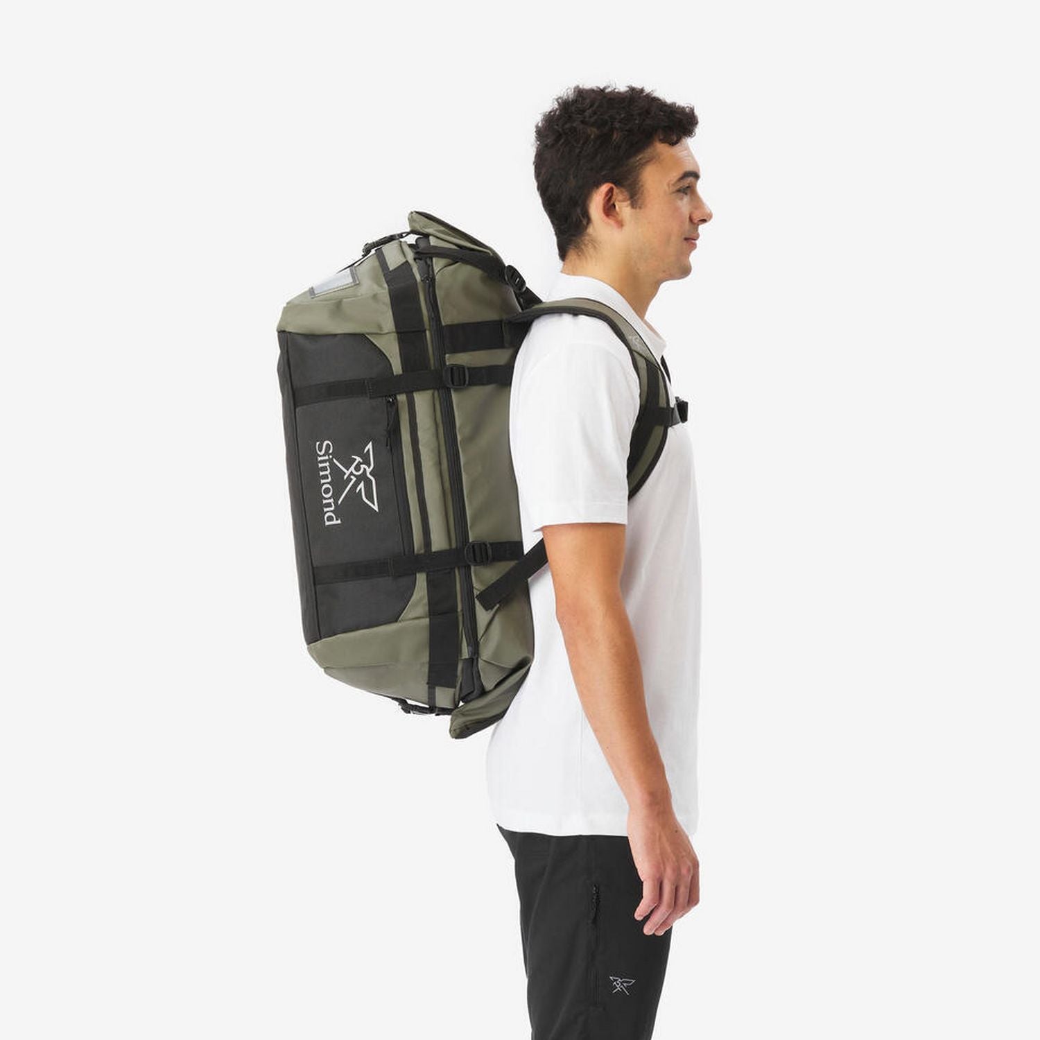 Decathlon duffel bag green 40-60L, imported from the UK