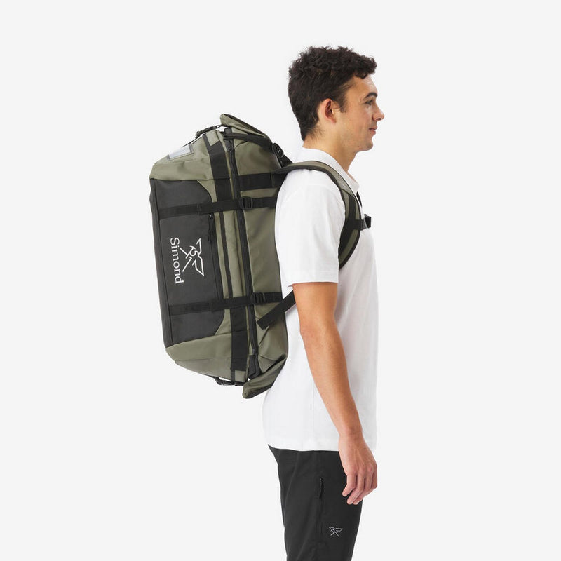 Decathlon duffel bag green 40-60L, imported from the UK