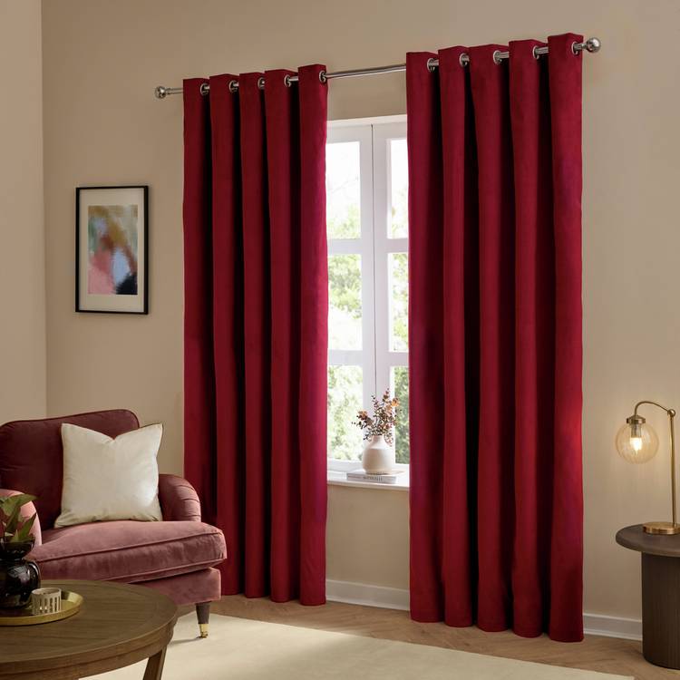Furn Ultimate Velvet Blackout Eyelet Curtains Burgundy 117x137cm - British product