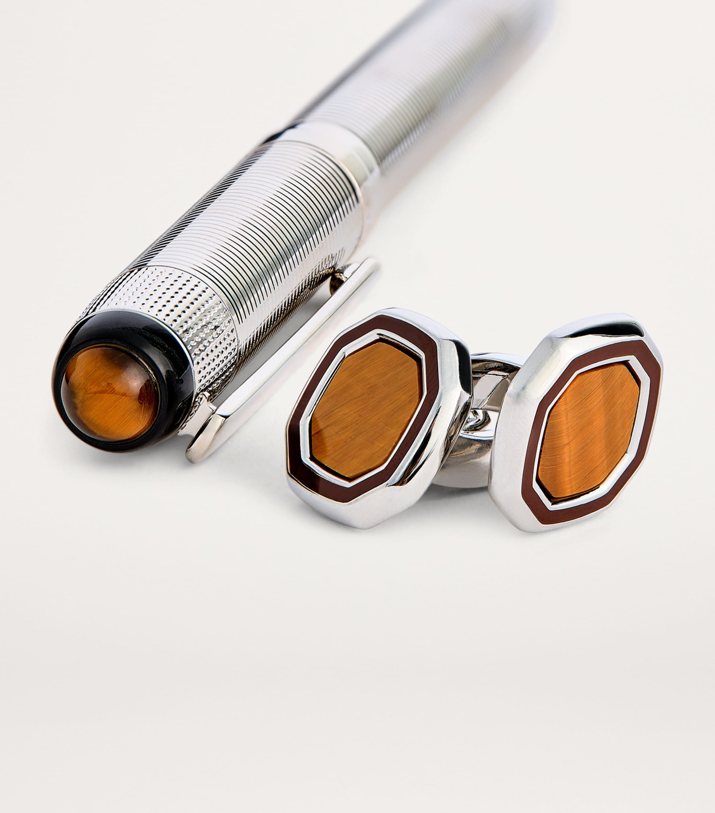 Tateossian palladium-plated pen and cufflinks set (British brand)