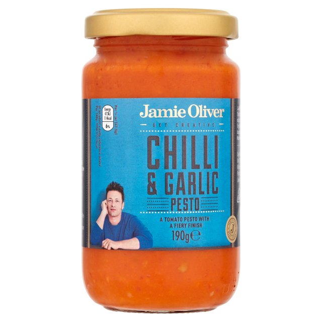 Jamie Oliver Chilli &amp; Garlic Pesto   190g