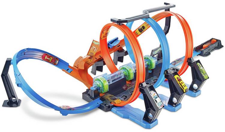 Hot Wheels Corkscrew Crash Track Set