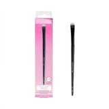 Brushworks No. 18 flat eye brush with taklon bristles - British product