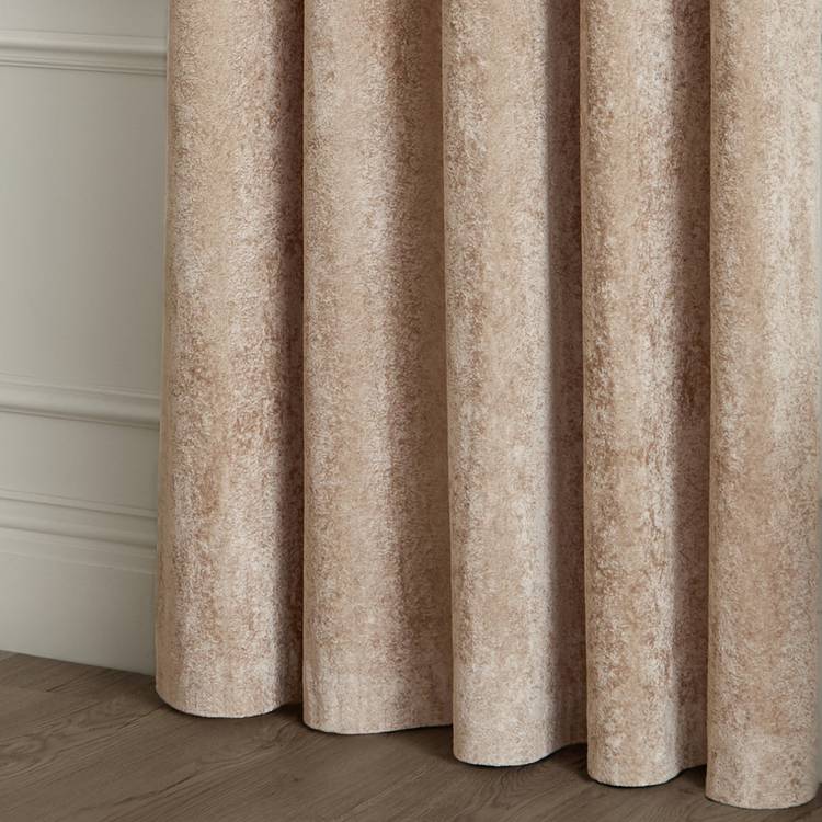 Paoletti velvet curtains cream 117x137cm, UK version