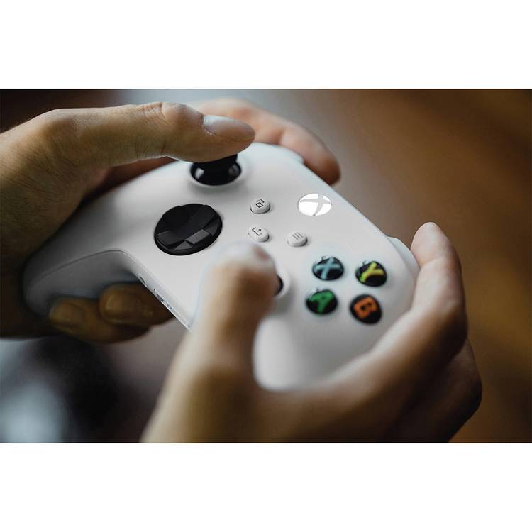 Official Xbox Wireless Controller in White, UK gaming controller, British product