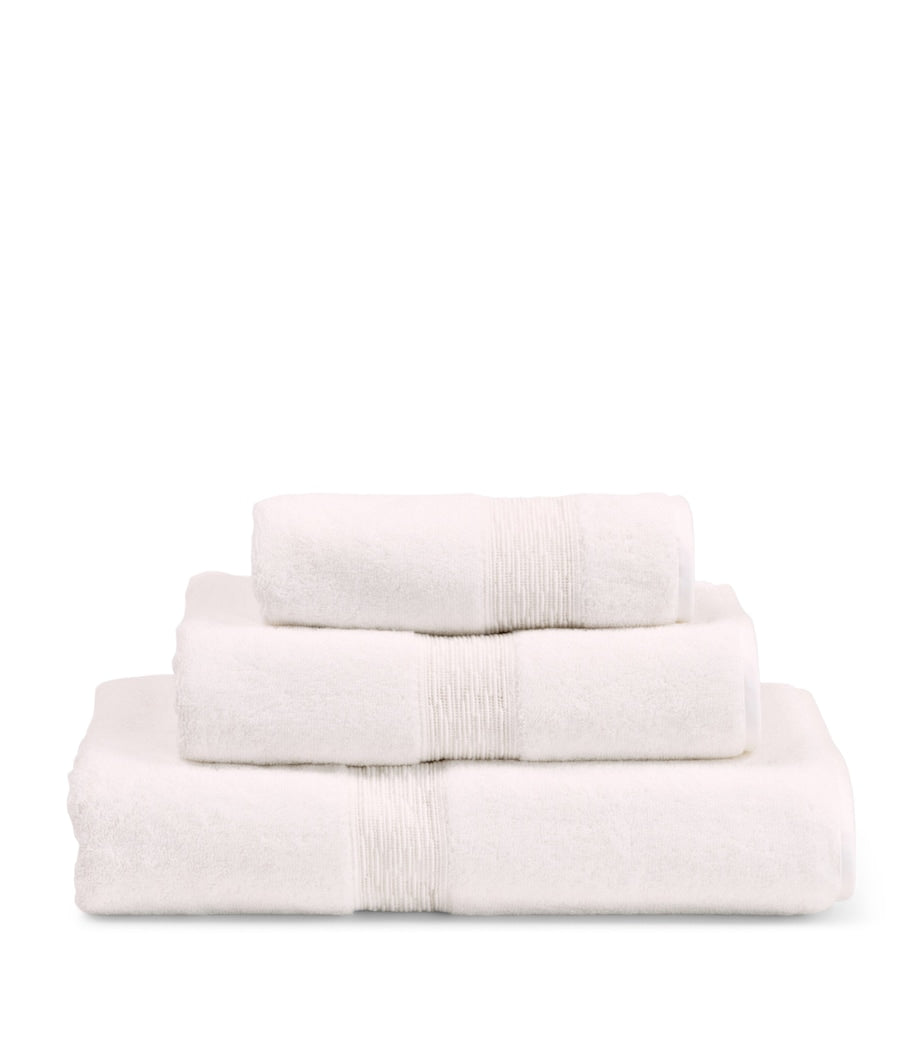 Frette Balance Lace bath sheet 100cm x 150cm, UK version