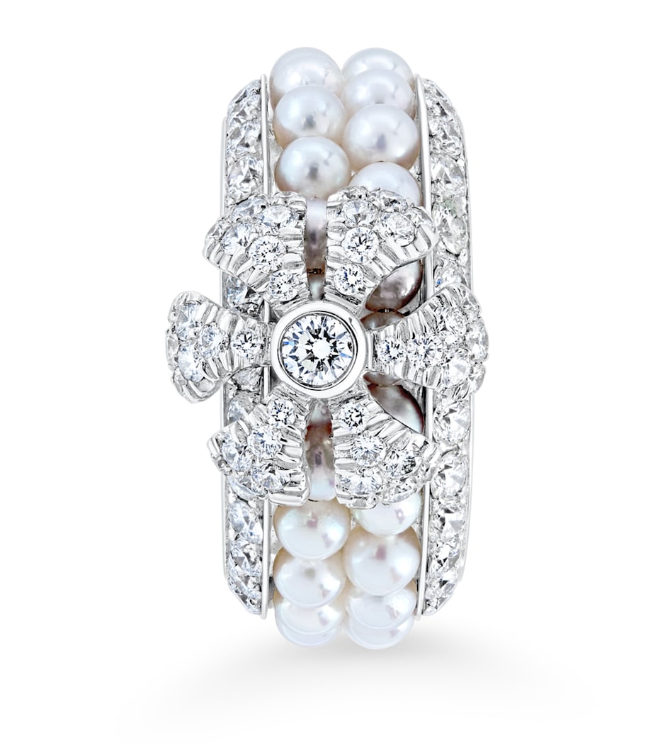 David Morris Pearl Rose ring Akoya pearls 18k white gold, imported from the UK