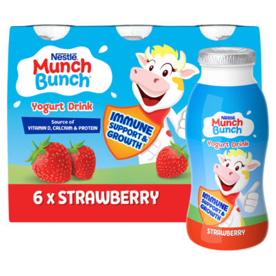 Munch Bunch strawberry yogurt drink 6 x 90g, imported from the UK