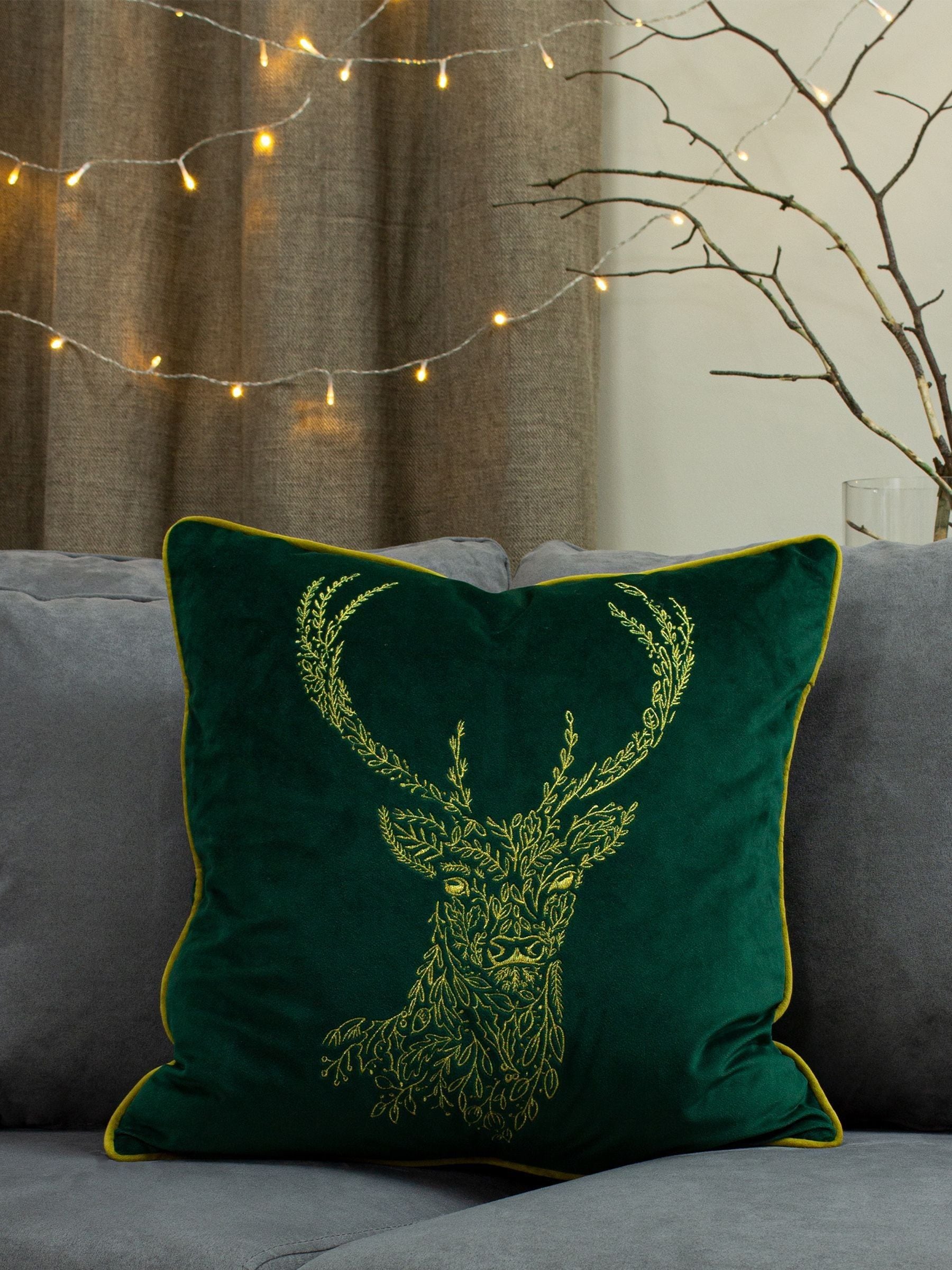 furn. emerald green cushion with gold fauna embroidery 50cm, UK version