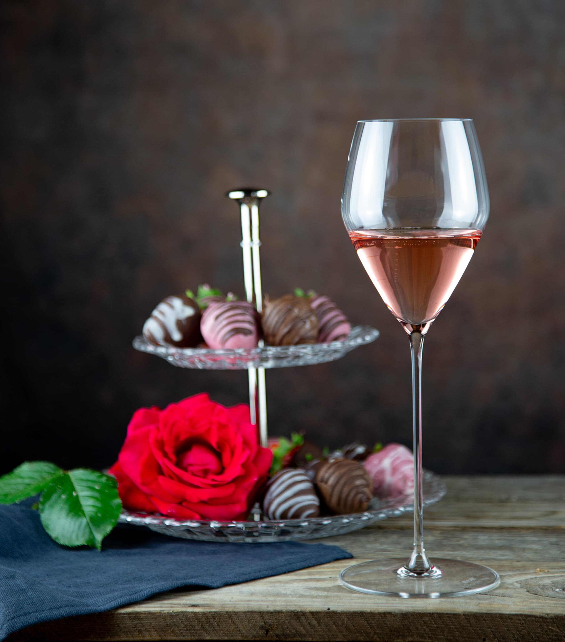 Riedel Rosé wine glasses 347ml, imported from the UK