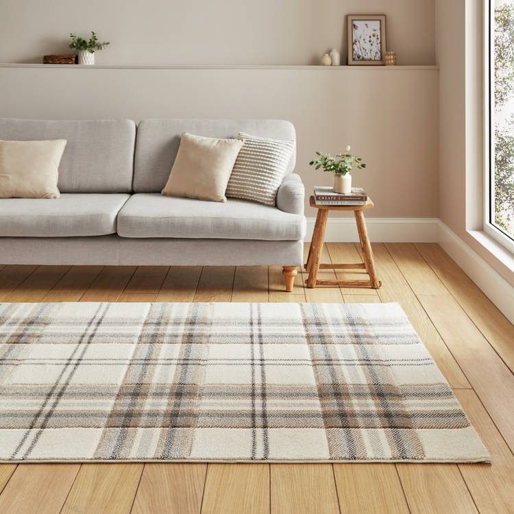 Catherine Lansfield Kelso Natural Short Pile Rug - 80x150cm