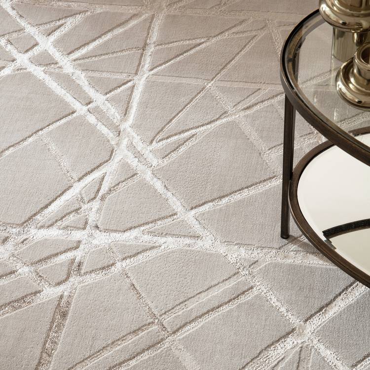 Asiatic metallic gold short pile rug 120x170cm (British brand)