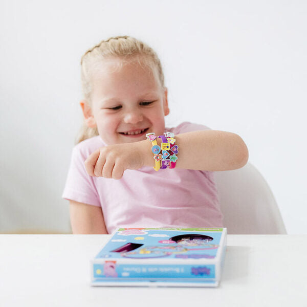 Peppa Pig bracelet and charm set - British product