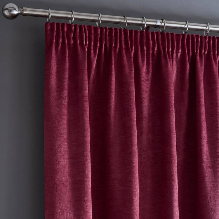 Fusion thermal pencil pleat curtains wine 117x137cm (British brand)